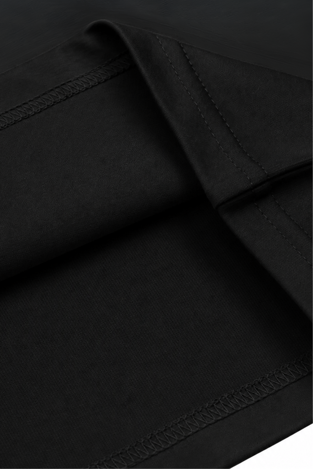 SPARK BLACK / WHITE BOX CUT TEE